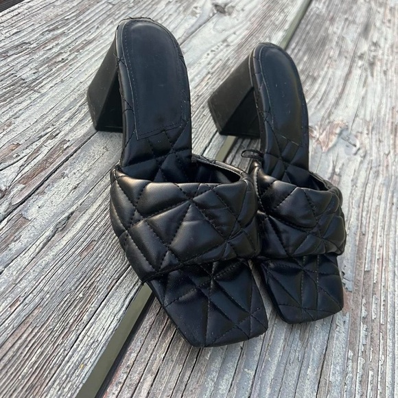 Zara Women Summer Black Quilted Block Heel Mules - Picture 1 of 7